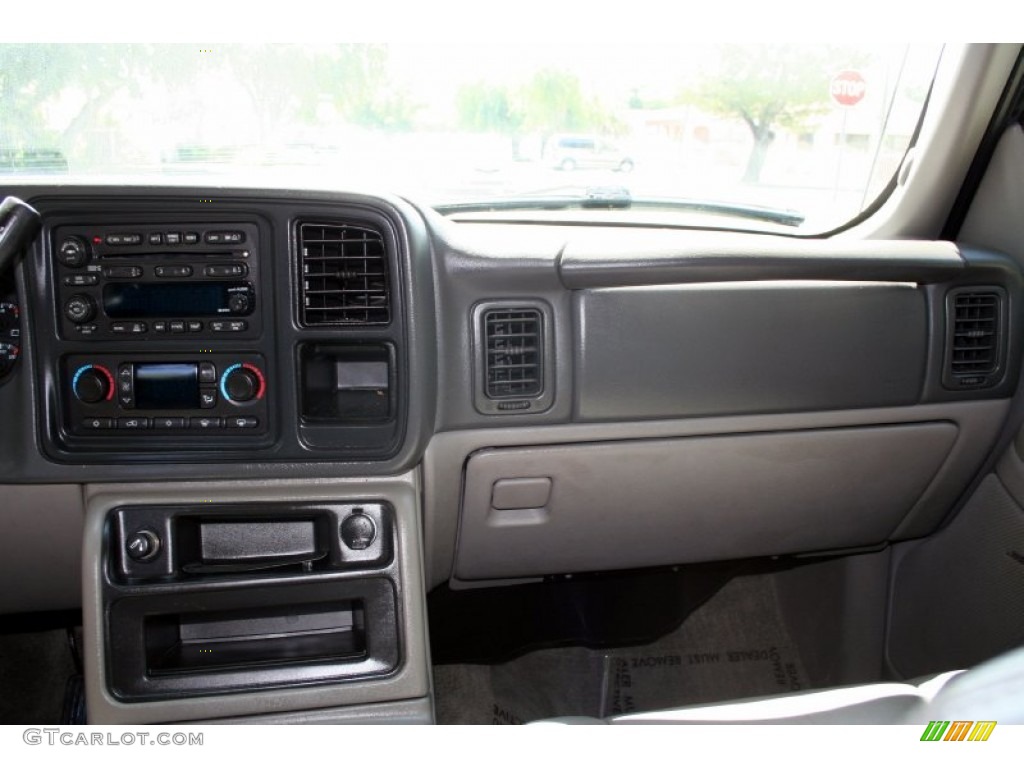 2004 Yukon SLT 4x4 - Silver Birch Metallic / Pewter/Dark Pewter photo #66
