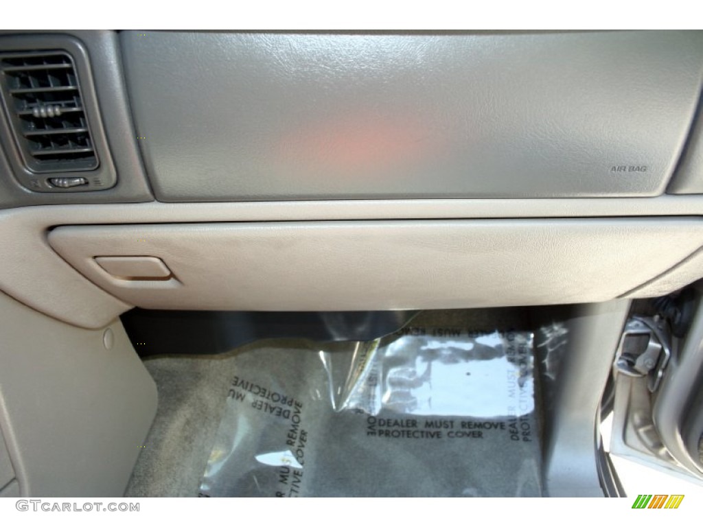2004 Yukon SLT 4x4 - Silver Birch Metallic / Pewter/Dark Pewter photo #67