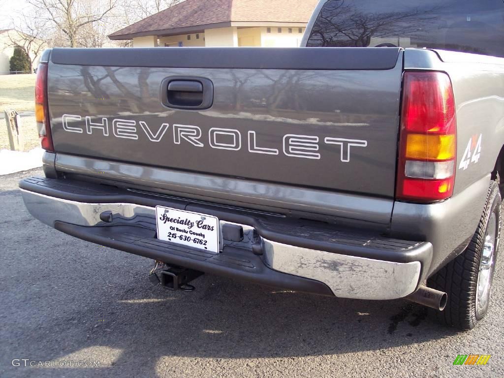 2002 Silverado 1500 Work Truck Regular Cab 4x4 - Medium Charcoal Gray Metallic / Graphite Gray photo #10