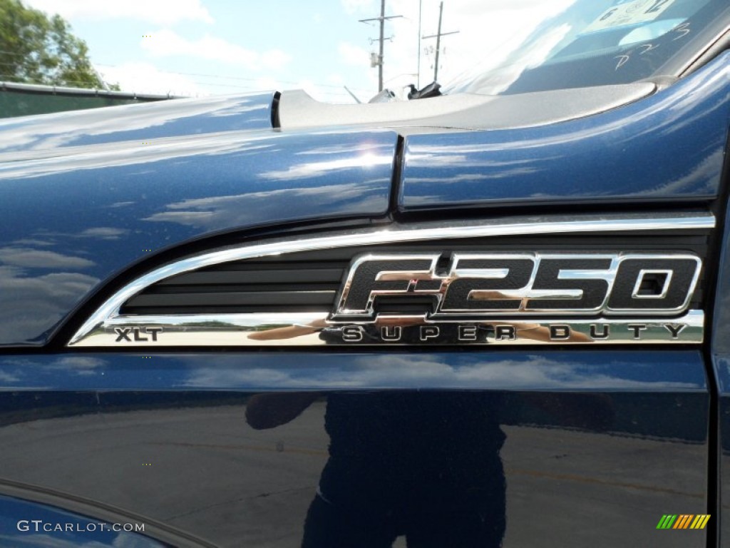 2011 Ford F250 Super Duty XLT Crew Cab Marks and Logos Photo #50583502