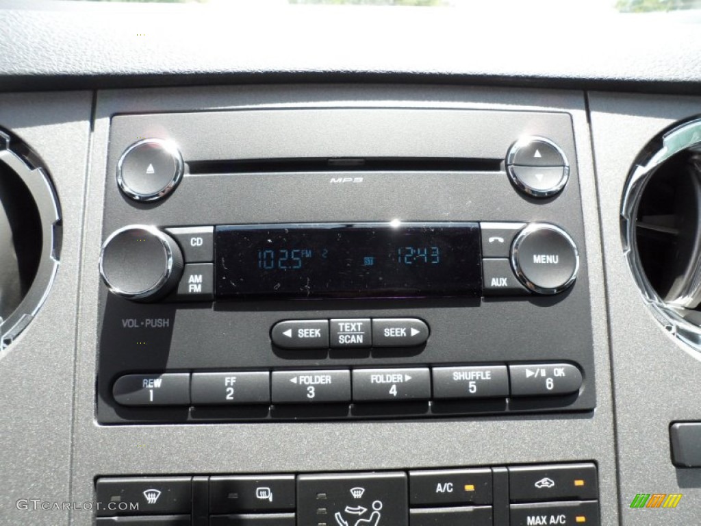 2011 Ford F250 Super Duty XLT Crew Cab Controls Photo #50583754