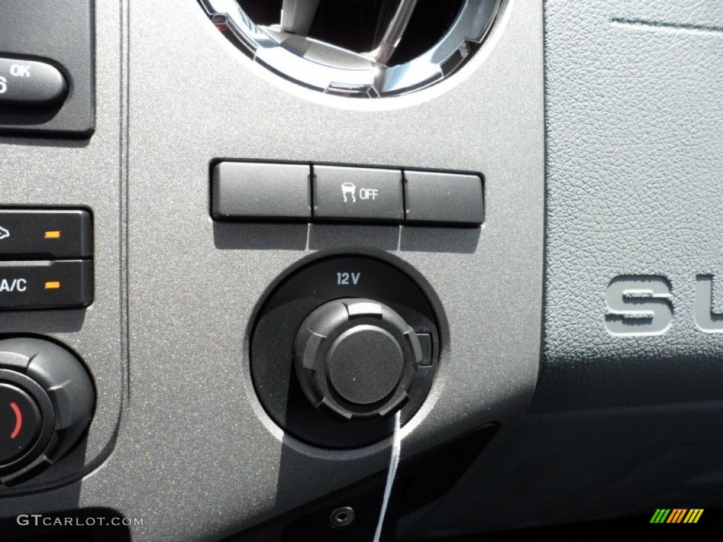 2011 Ford F250 Super Duty XLT Crew Cab Controls Photo #50583779