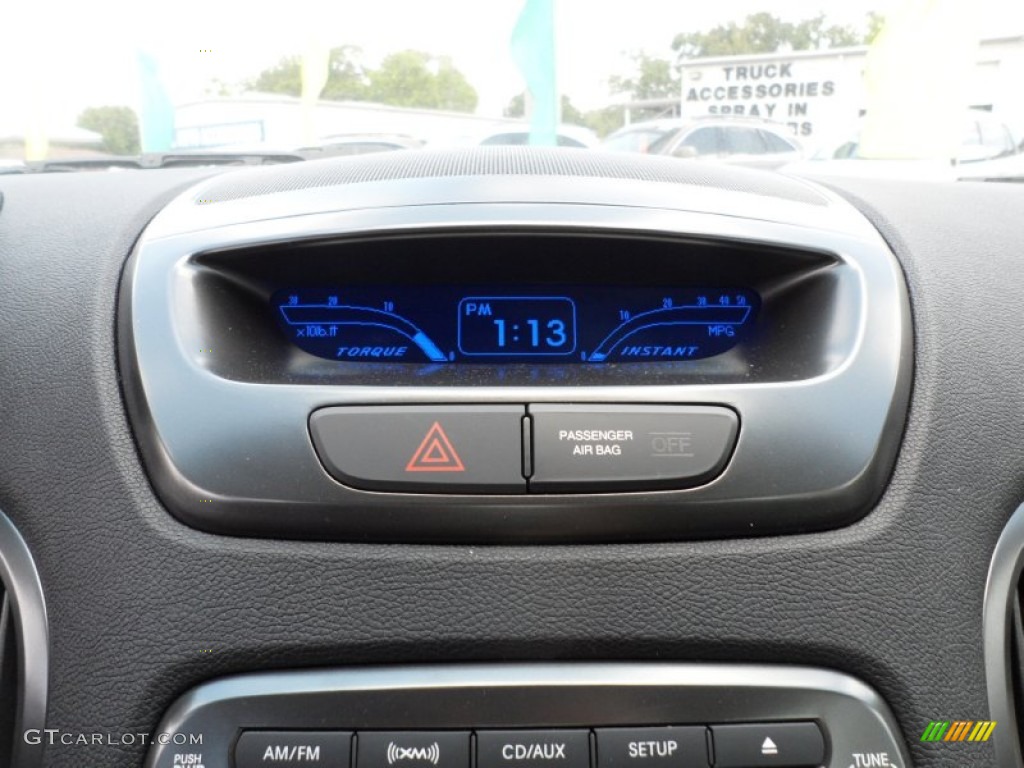 2011 Hyundai Genesis Coupe 2.0T Premium Controls Photo #50584330