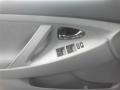 Super White - Camry LE Photo No. 11
