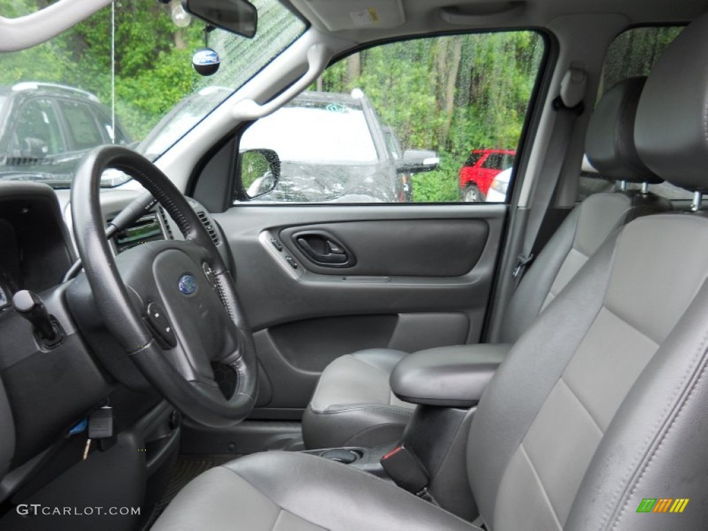 Medium/Dark Flint Interior 2004 Ford Escape XLT V6 4WD Photo #50585251