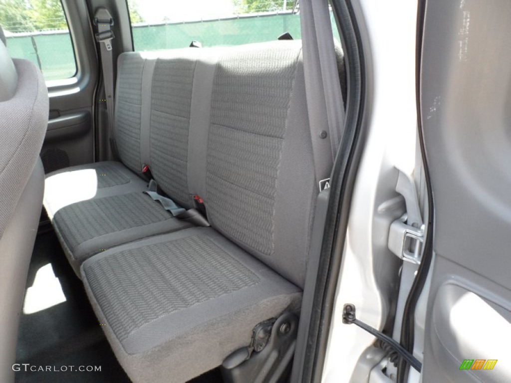 2002 F150 Sport SuperCab - Silver Metallic / Medium Graphite photo #34