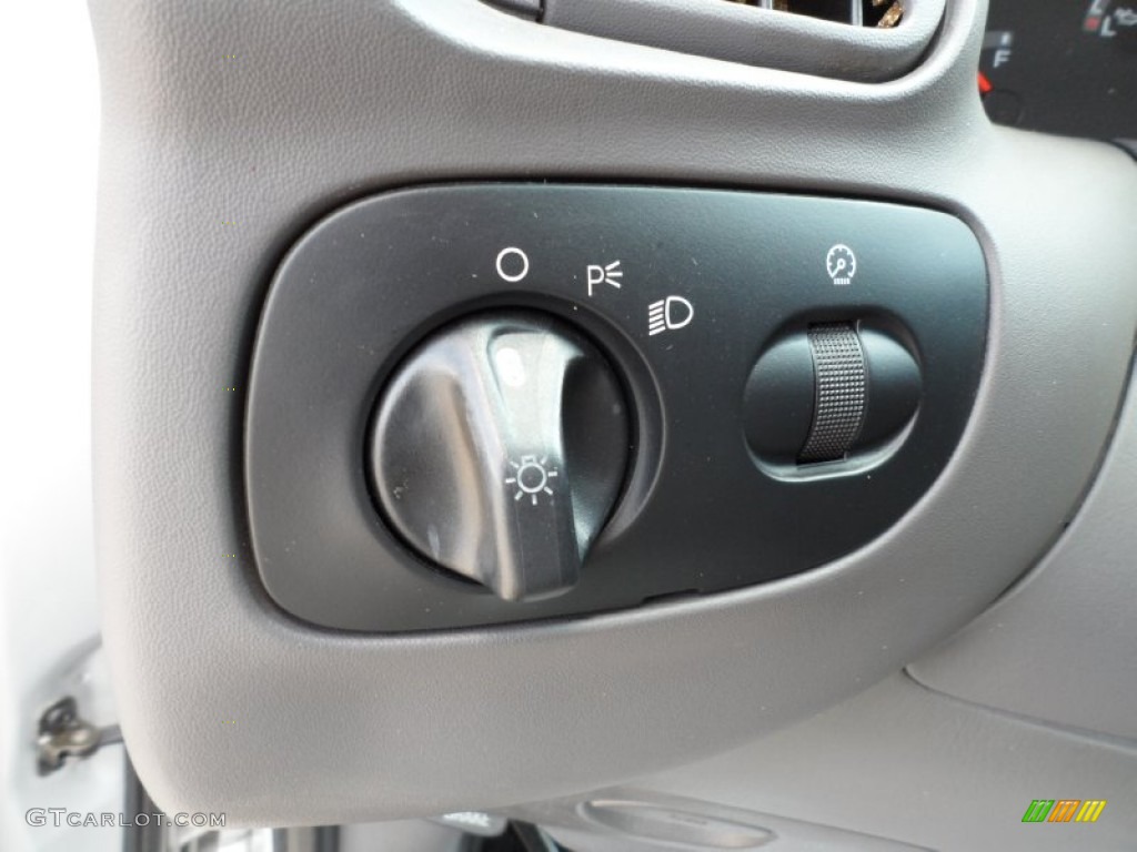 2002 Ford F150 Sport SuperCab Controls Photo #50586197