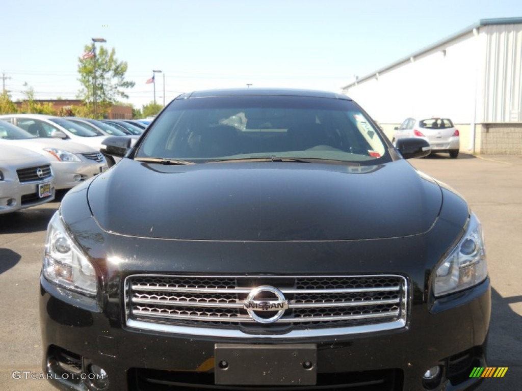 2009 Maxima 3.5 SV - Super Black / Charcoal photo #19