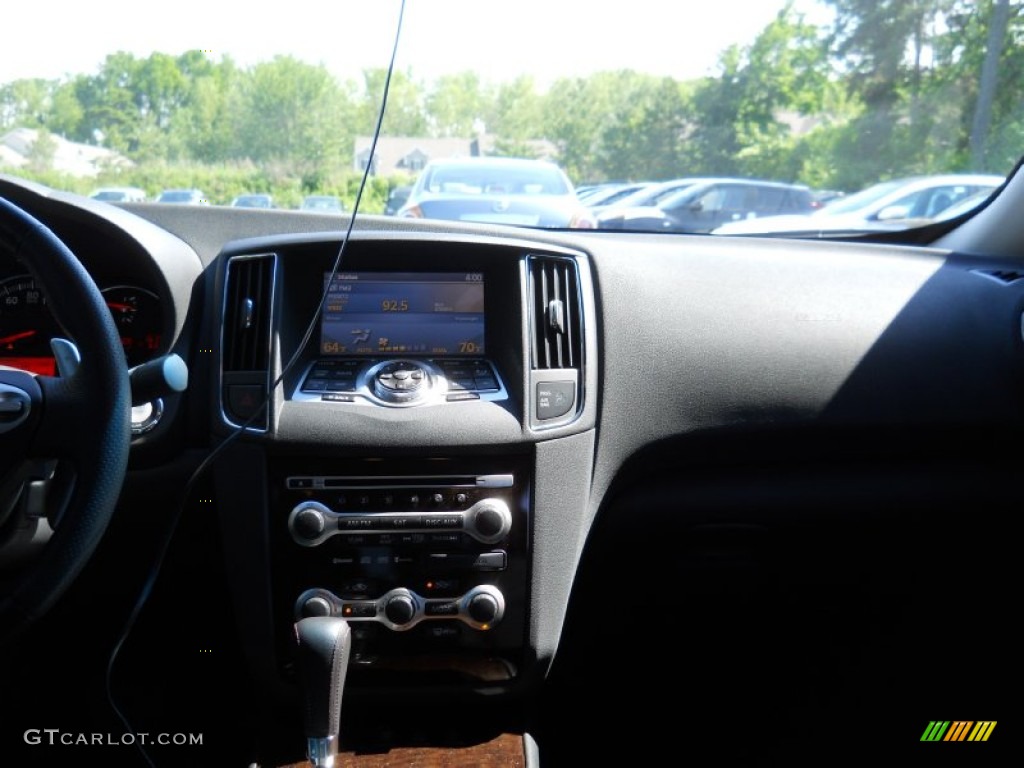 2009 Maxima 3.5 SV - Super Black / Charcoal photo #26