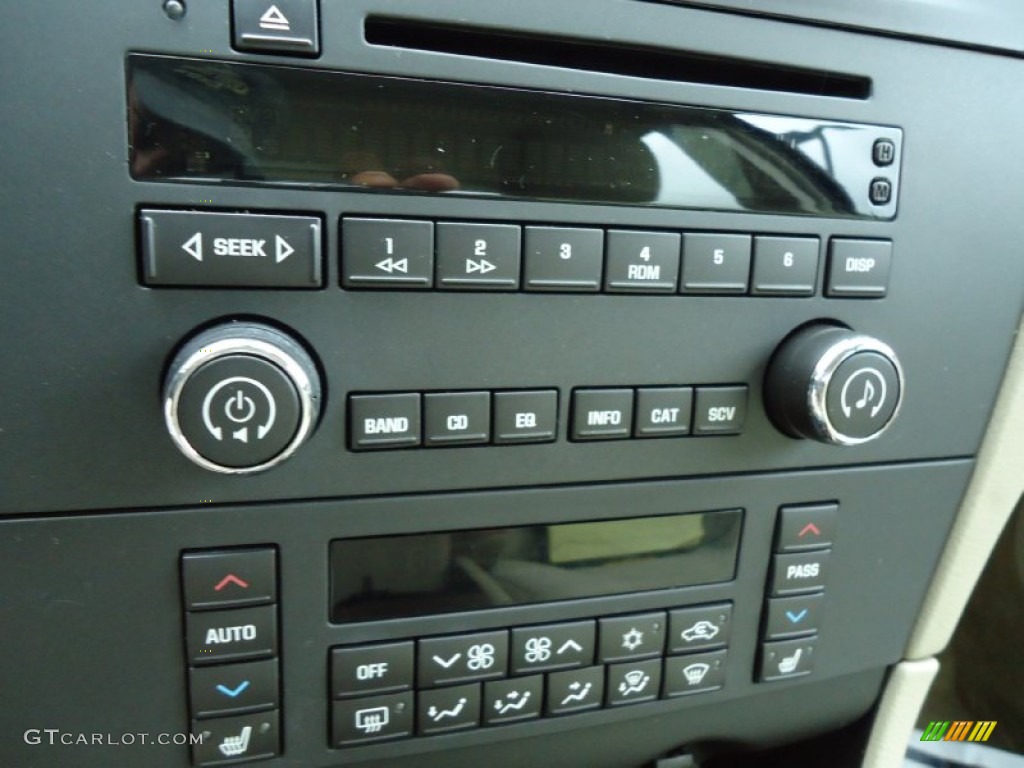 2008 Buick LaCrosse CX Controls Photo #50591402