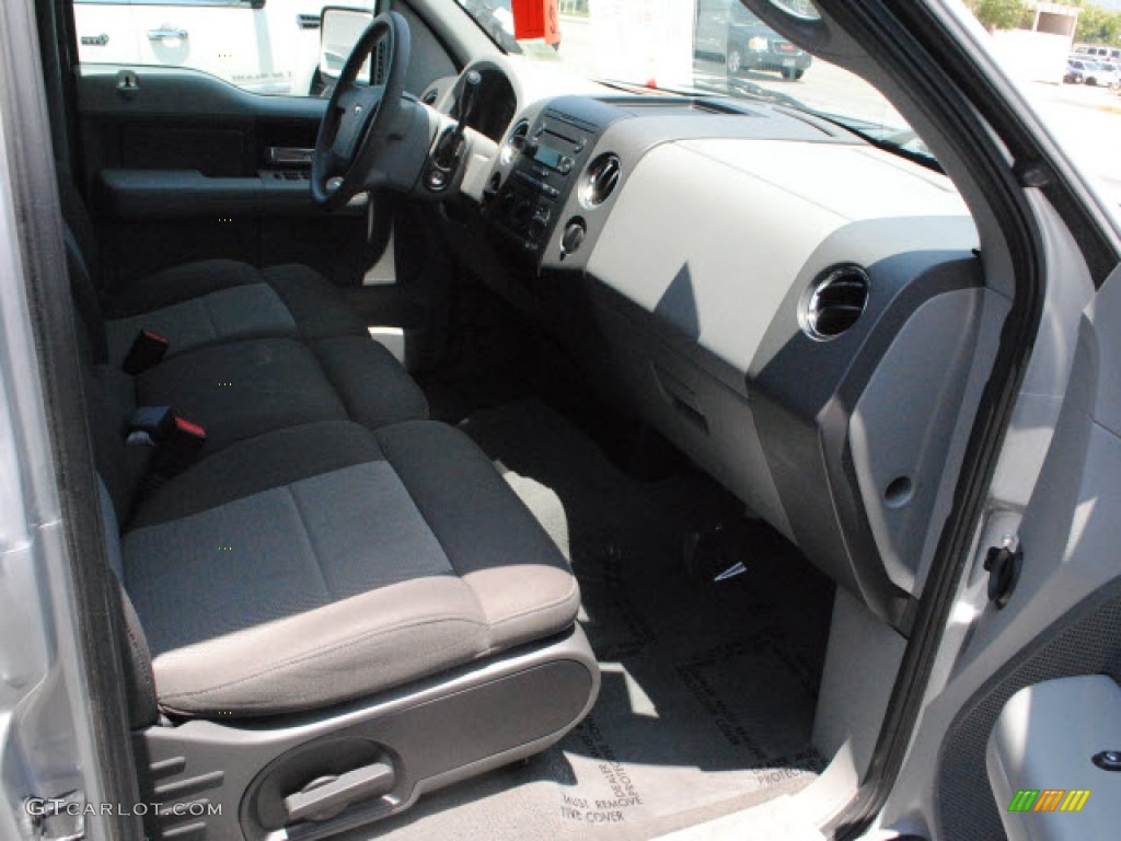 2006 F150 XLT SuperCrew - Silver Metallic / Medium/Dark Flint photo #2