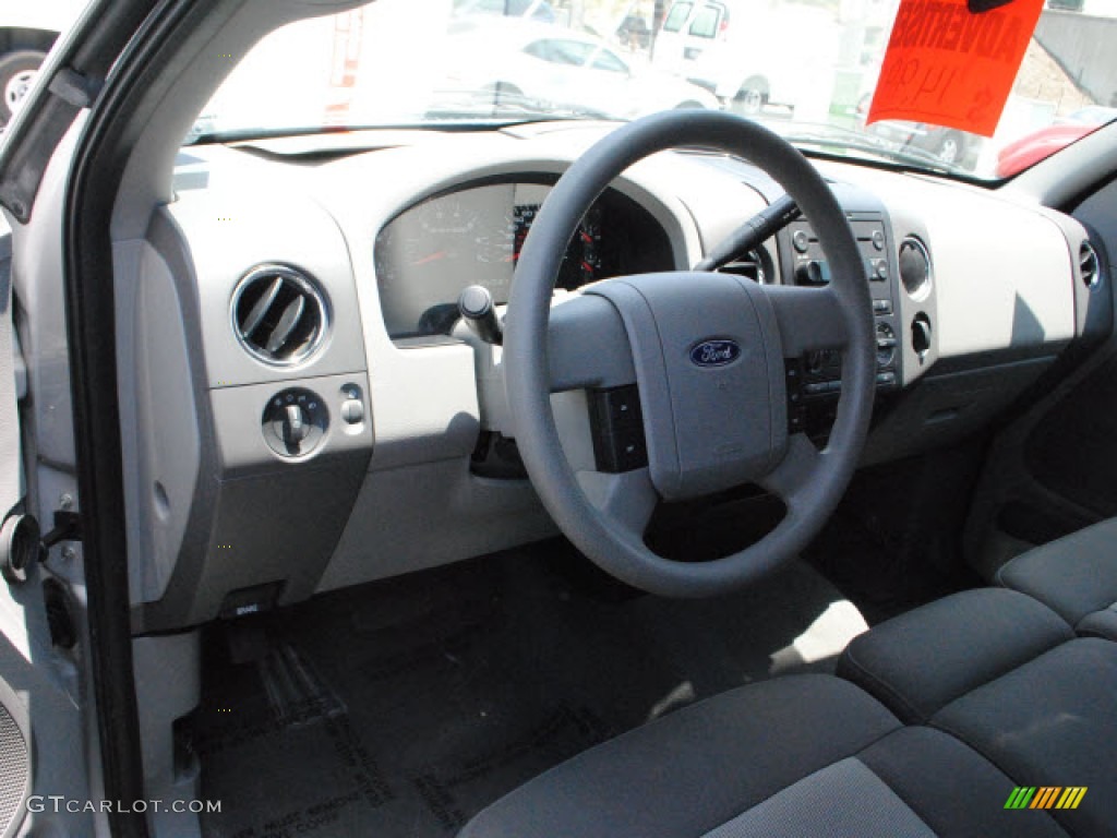 2006 F150 XLT SuperCrew - Silver Metallic / Medium/Dark Flint photo #13