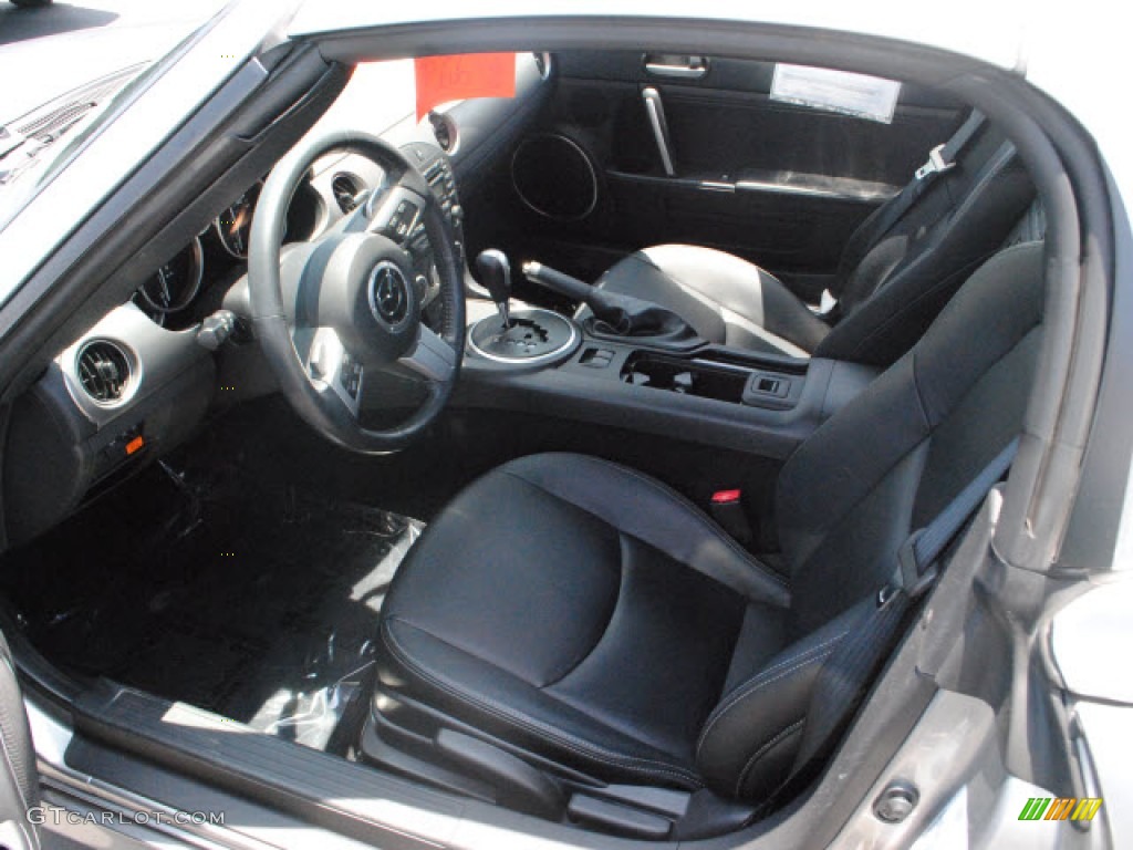 Black Interior 2009 Mazda MX-5 Miata Hardtop Grand Touring Roadster Photo #50594891