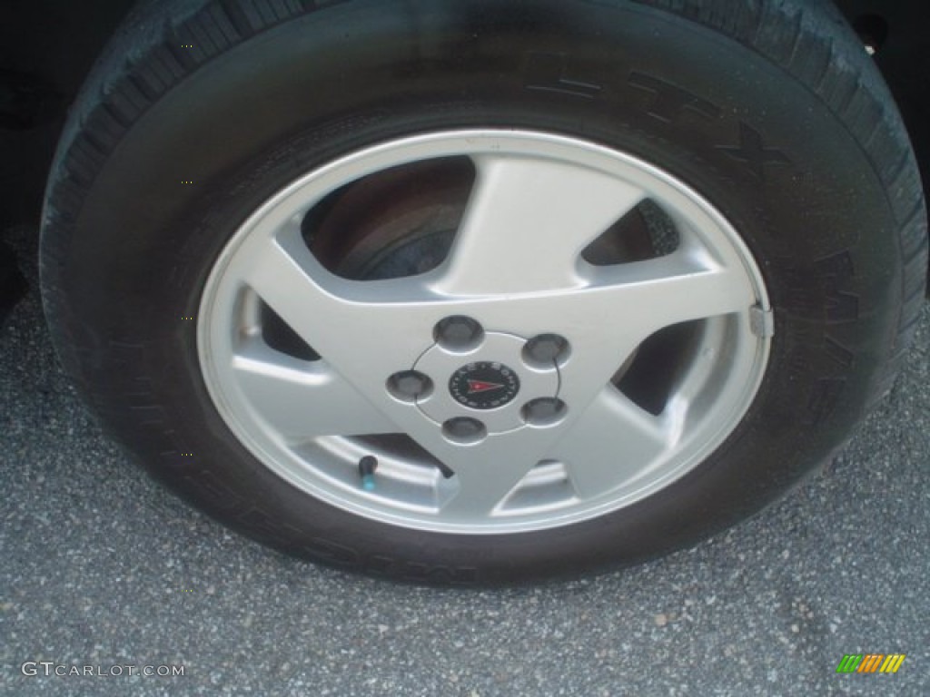 2001 Pontiac Aztek GT Wheel Photo #50595038
