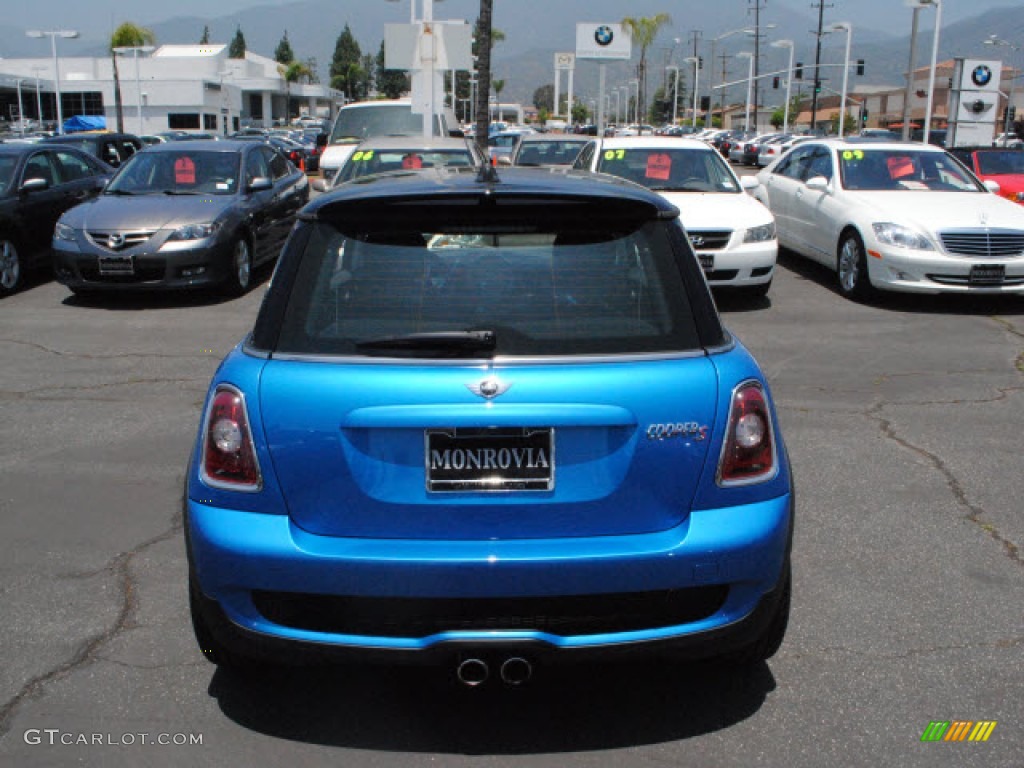2009 Cooper S Hardtop - Laser Blue Metallic / Checkered Carbon Black/Black photo #9