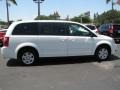 Stone White - Grand Caravan SE Photo No. 12