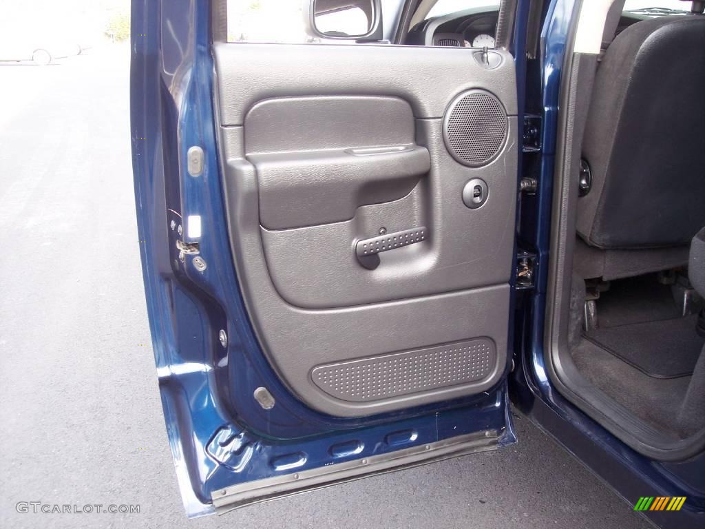 2004 Ram 1500 SLT Quad Cab 4x4 - Patriot Blue Pearl / Dark Slate Gray photo #35