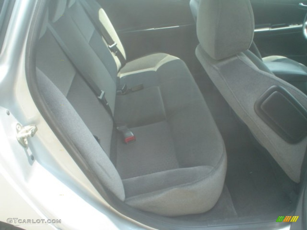 2010 Impala LT - Silver Ice Metallic / Gray photo #19