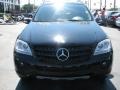 Black - ML 350 4Matic Photo No. 3