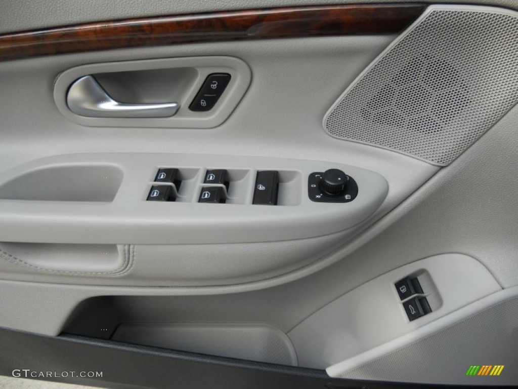 2008 Volkswagen Eos Lux Controls Photo #50598821