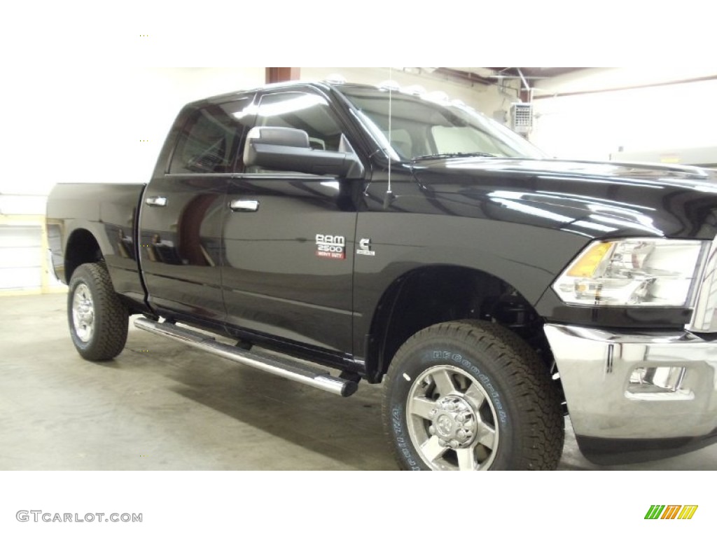 2011 Ram 2500 HD SLT Crew Cab 4x4 - Brilliant Black Crystal Pearl / Light Pebble Beige/Bark Brown photo #9