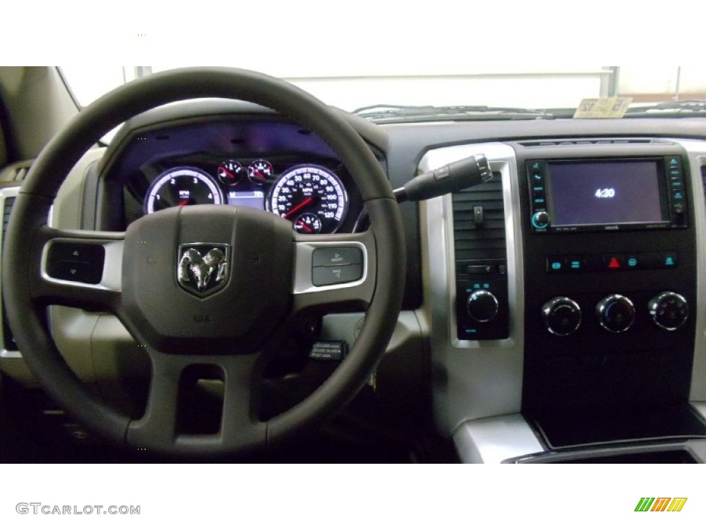 2011 Ram 2500 HD SLT Crew Cab 4x4 - Brilliant Black Crystal Pearl / Light Pebble Beige/Bark Brown photo #13