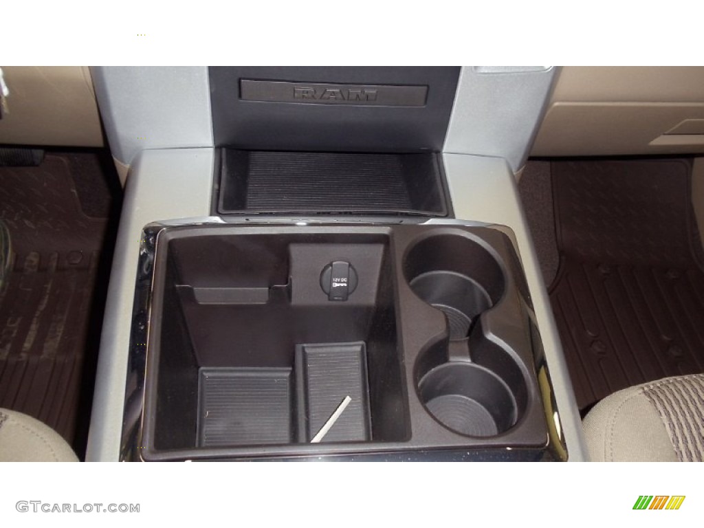 2011 Ram 2500 HD SLT Crew Cab 4x4 - Brilliant Black Crystal Pearl / Light Pebble Beige/Bark Brown photo #21