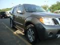 2008 Storm Gray Nissan Pathfinder LE 4x4  photo #11