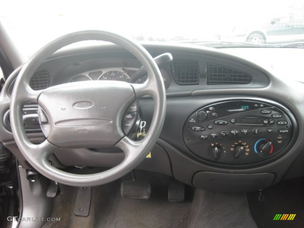 1999 Taurus SE - Black / Medium Graphite photo #4