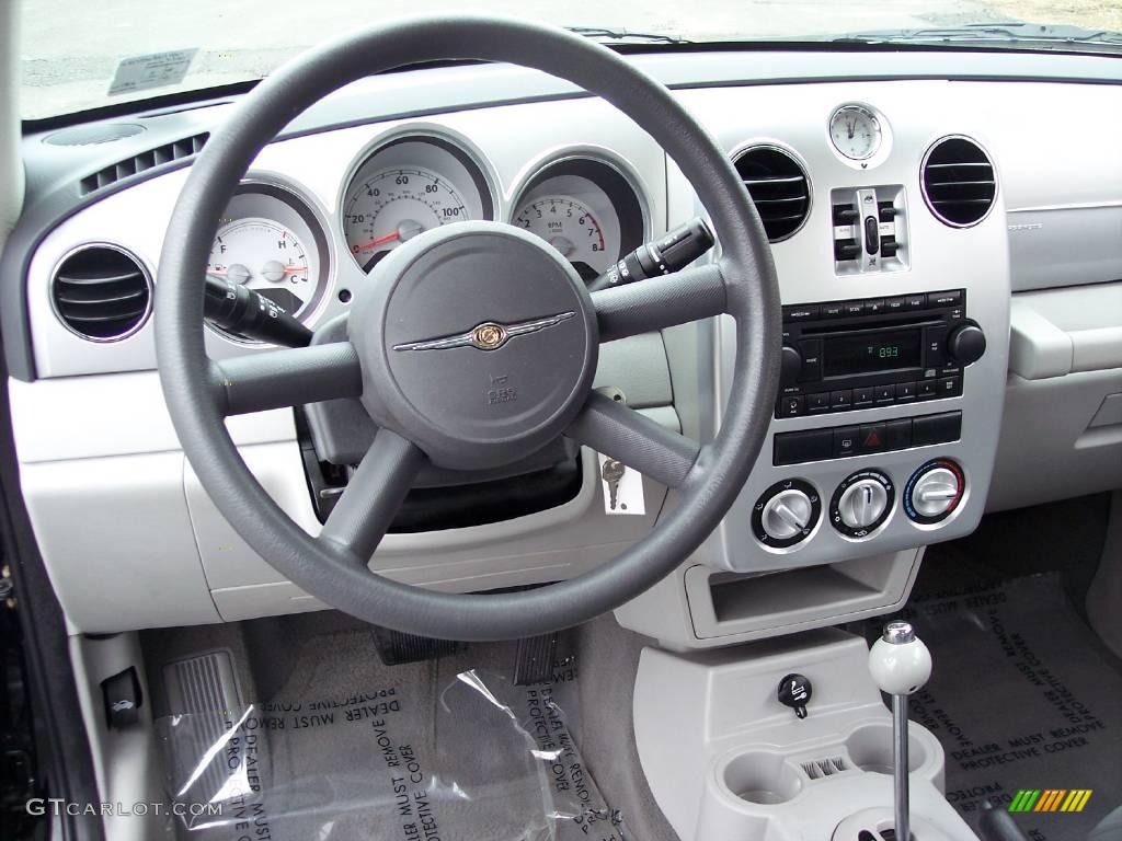 2006 Chrysler PT Cruiser Standard PT Cruiser Model Pastel Slate Gray Dashboard Photo #5060192