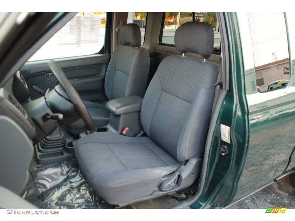 Gray Interior 2001 Nissan Frontier XE King Cab Photo #50601966