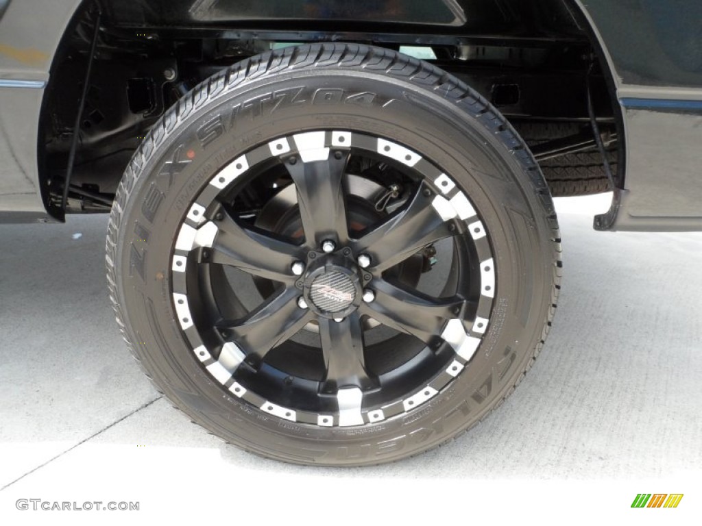 2010 F150 STX SuperCab - Tuxedo Black / Medium Stone photo #13