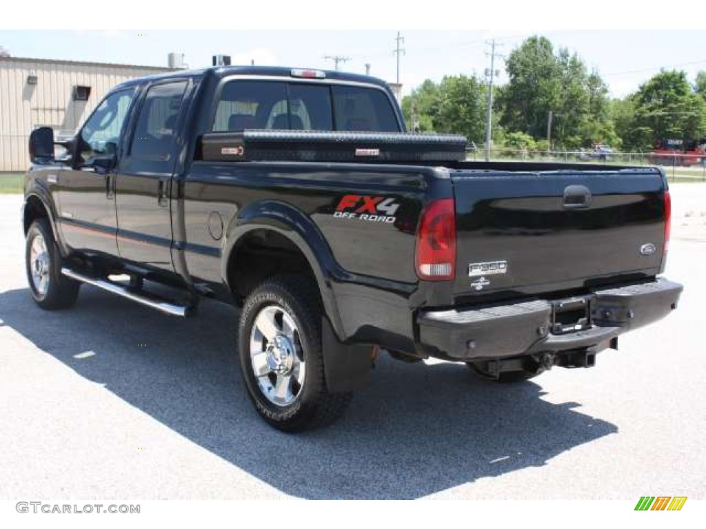 2007 F350 Super Duty Lariat Outlaw Crew Cab 4x4 - Black / Outlaw Black/Red photo #7