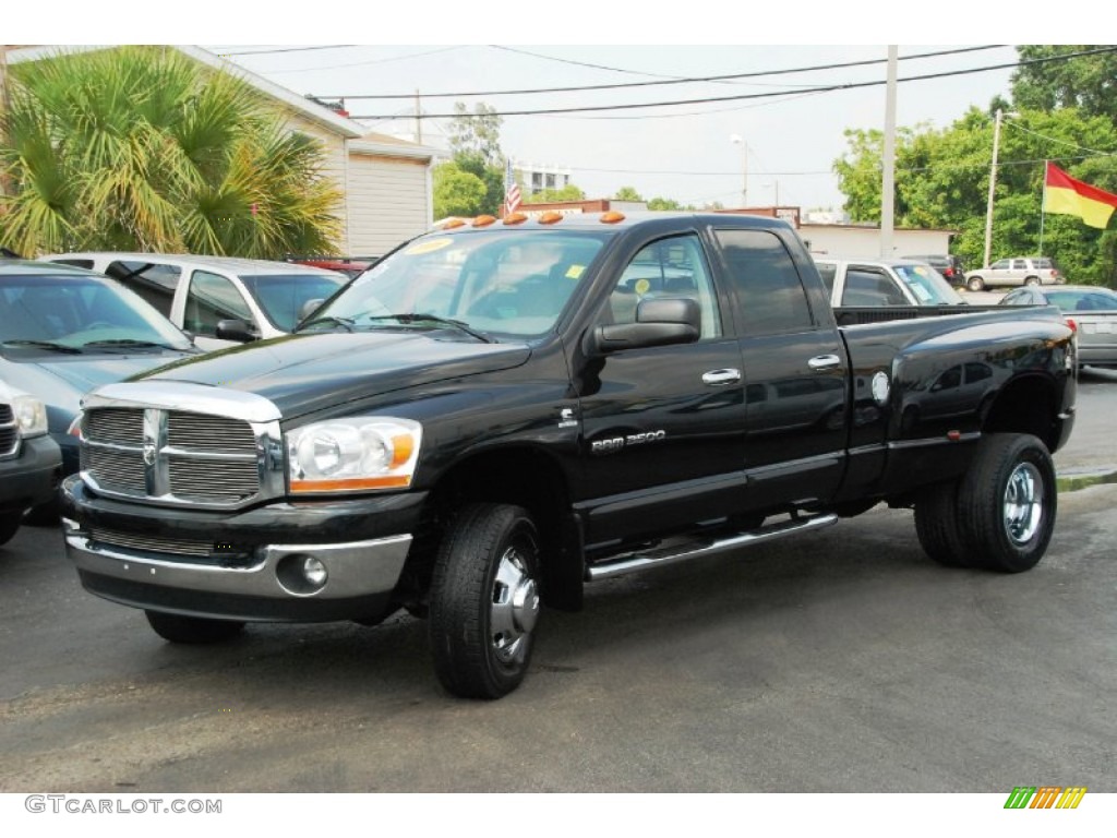 2006 Ram 3500 SLT Quad Cab 4x4 Dually - Black / Khaki photo #15