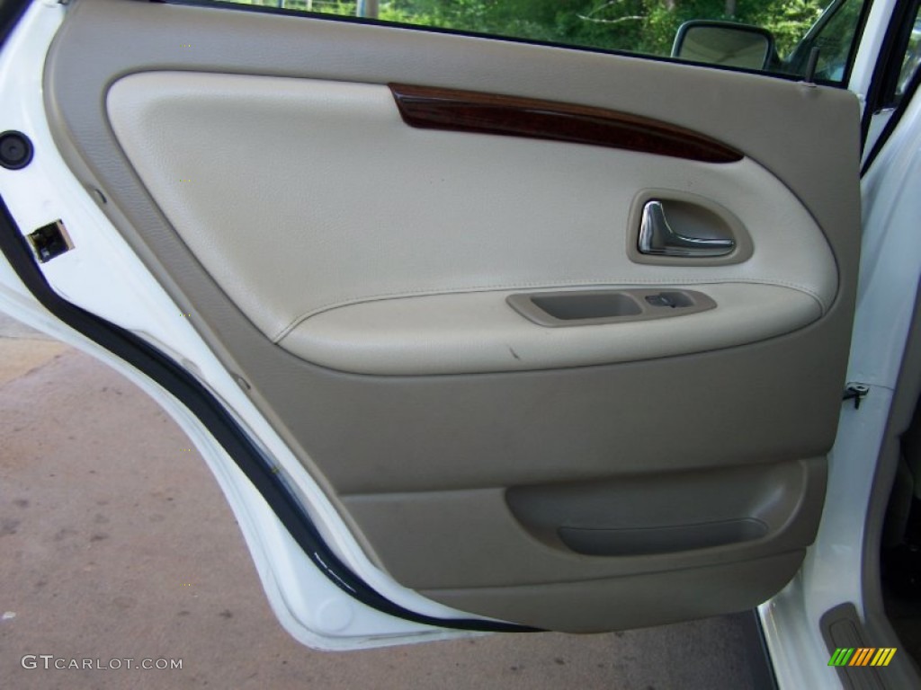 2002 Volvo S40 1.9T Taupe/Light Taupe Door Panel Photo #50603799