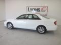 Super White - Camry LE Photo No. 34