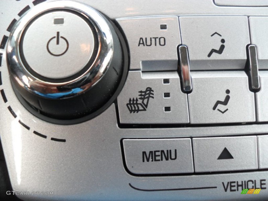 2011 Chevrolet Equinox LTZ Controls Photo #50608462