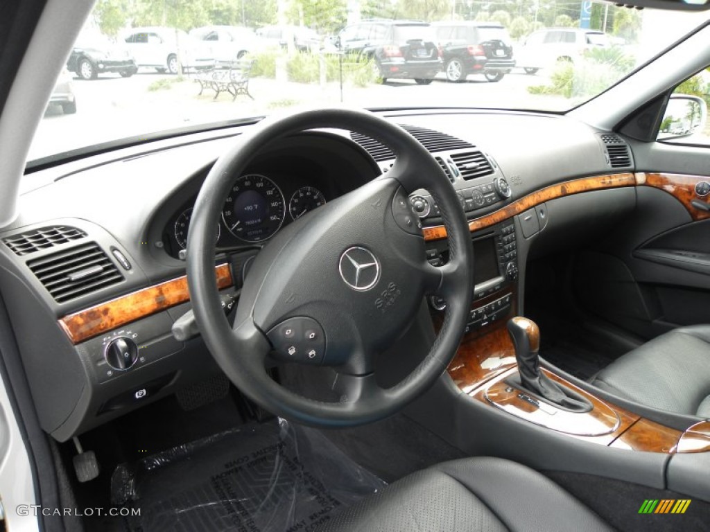 Charcoal Interior 2004 Mercedes-Benz E 320 Wagon Photo #50609706