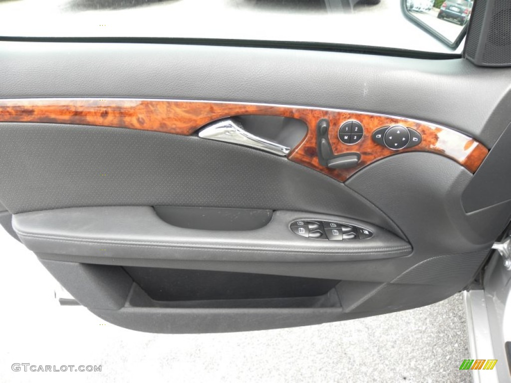 2004 Mercedes-Benz E 320 Wagon Charcoal Door Panel Photo #50609745