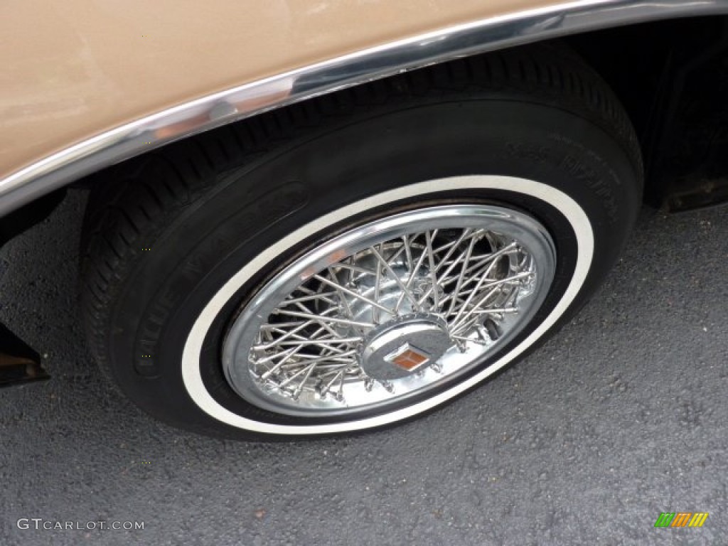 1987 Cutlass Supreme Coupe - Sungold Metallic / Beige photo #9