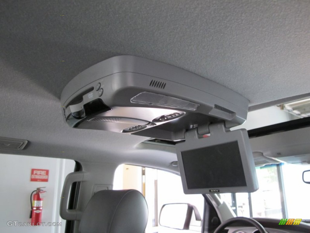 2008 Toyota Sequoia SR5 Controls Photo #50612517