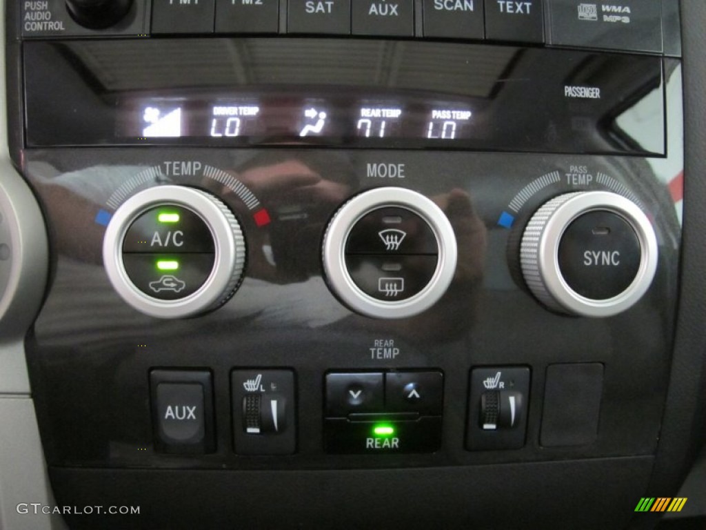 2008 Toyota Sequoia SR5 Controls Photo #50612694