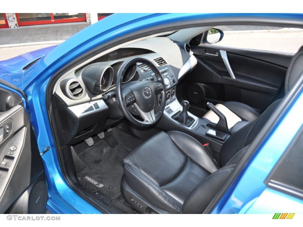 Black Interior 2010 Mazda MAZDA3 s Grand Touring 5 Door Photo #50613153