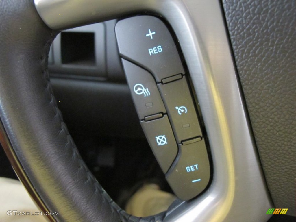 2009 GMC Yukon Denali Controls Photo #50613558