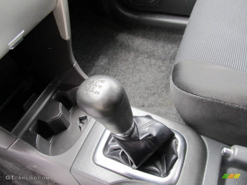 2006 Aerio Sedan - Cool Beige Metallic / Black photo #11