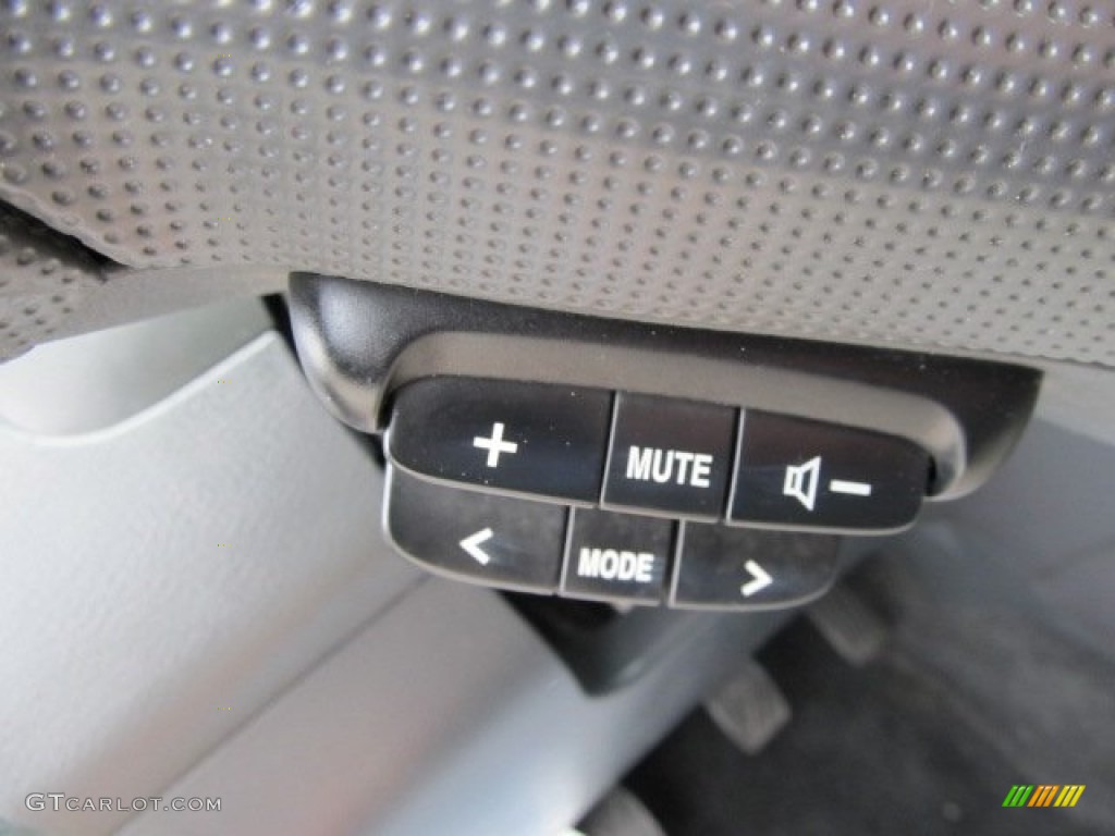 2006 Aerio Sedan - Cool Beige Metallic / Black photo #13