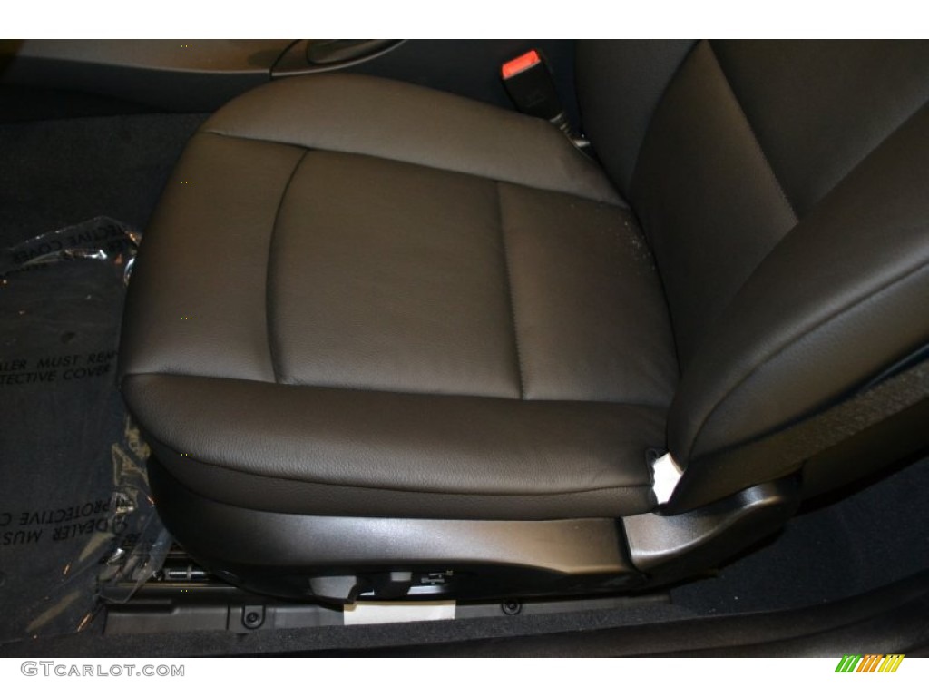 2011 3 Series 328i Convertible - Alpine White / Black photo #13