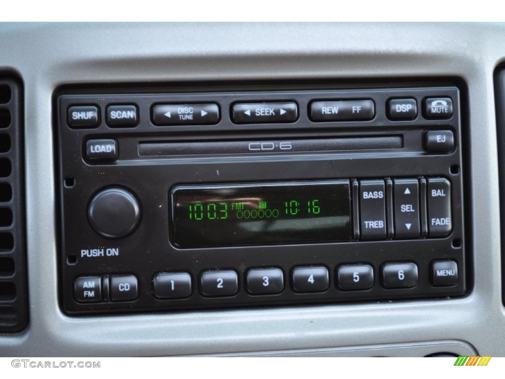 2003 Ford Escape XLT V6 4WD Controls Photo #50615052