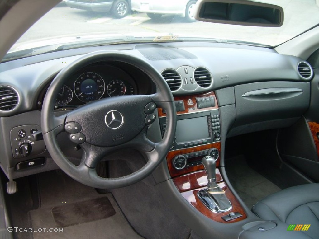 2005 Mercedes-Benz CLK 500 Cabriolet Charcoal Dashboard Photo #50615394