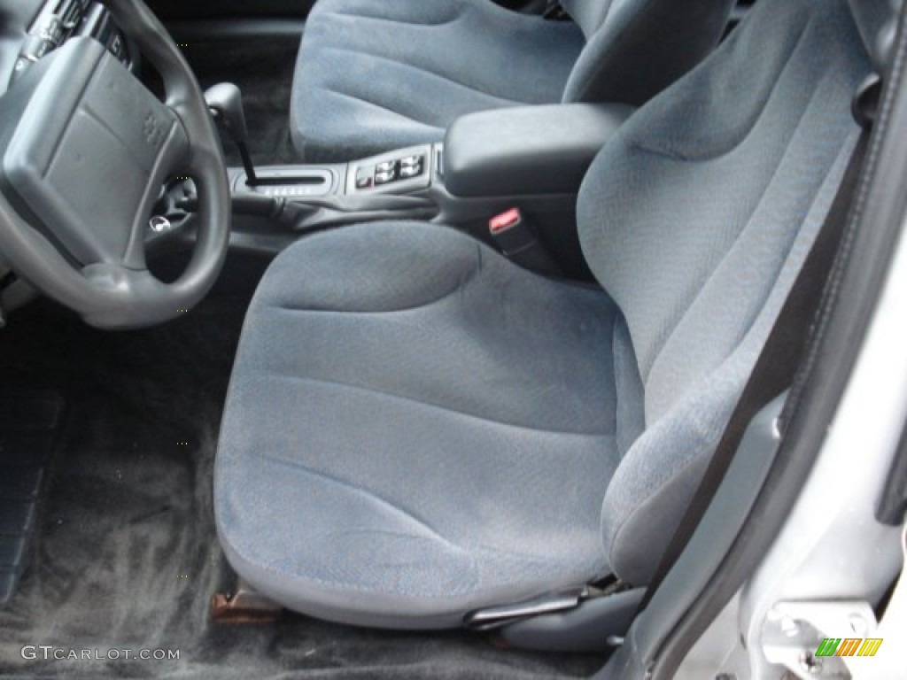 Graphite Interior 2002 Chevrolet Cavalier LS Sedan Photo #50616264